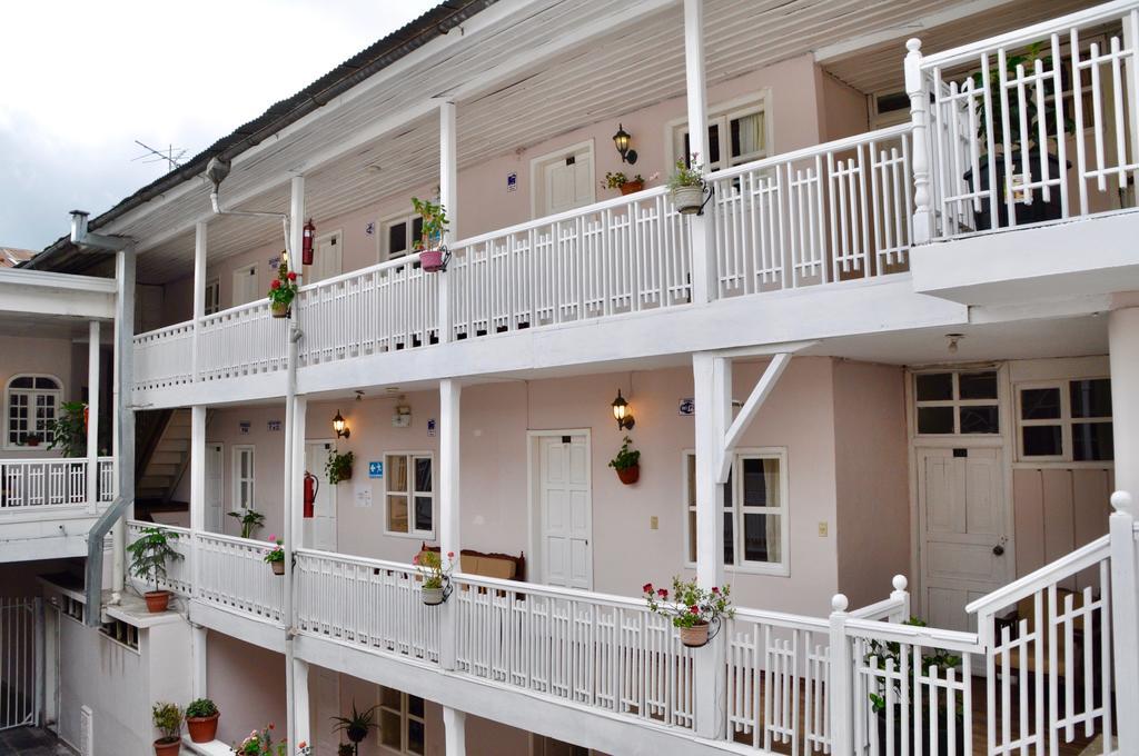 Hotel Europa Alausí 외부 사진
